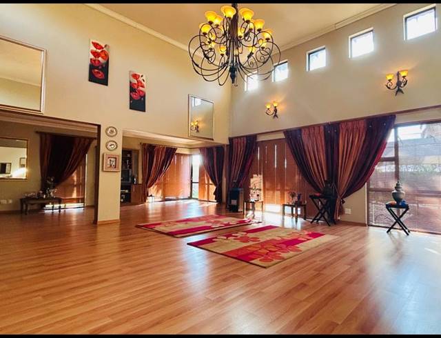 3 BEDROOM HOUSE FOR SALE IN THREE RIVERS EAST